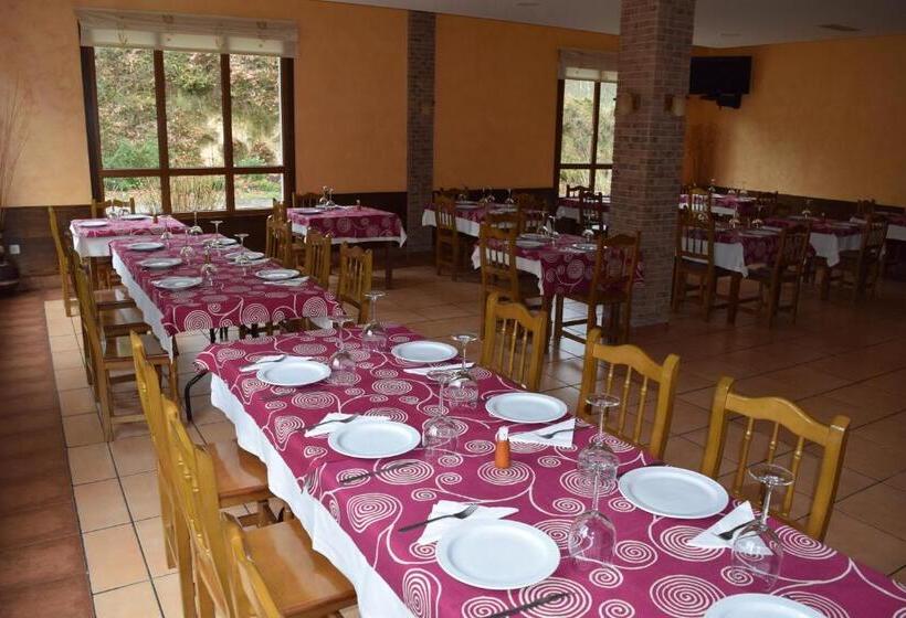 בית מלון כפרי Restaurante Val