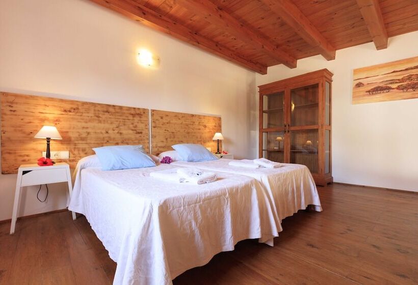 Сельский отель Es Pas Formentera Agroturismo
