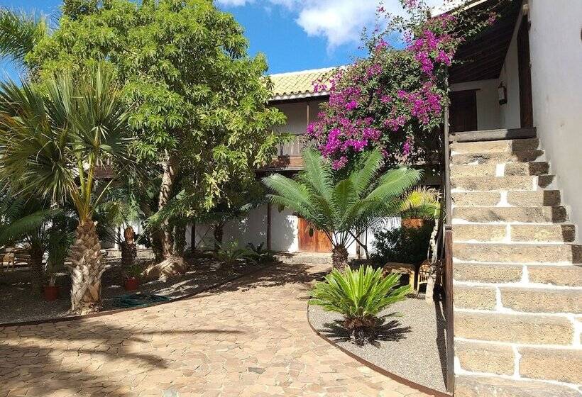 Сельский отель Rural Rugama