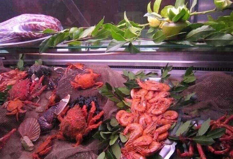 هتل Santo Apóstolo