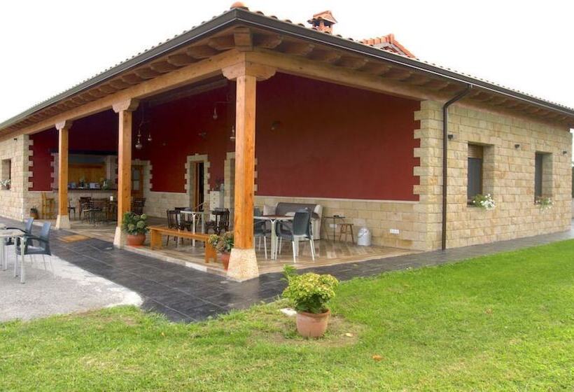 La Cala Hostel