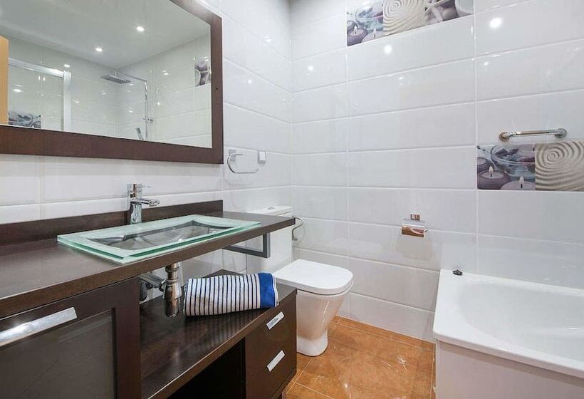 Mirador House