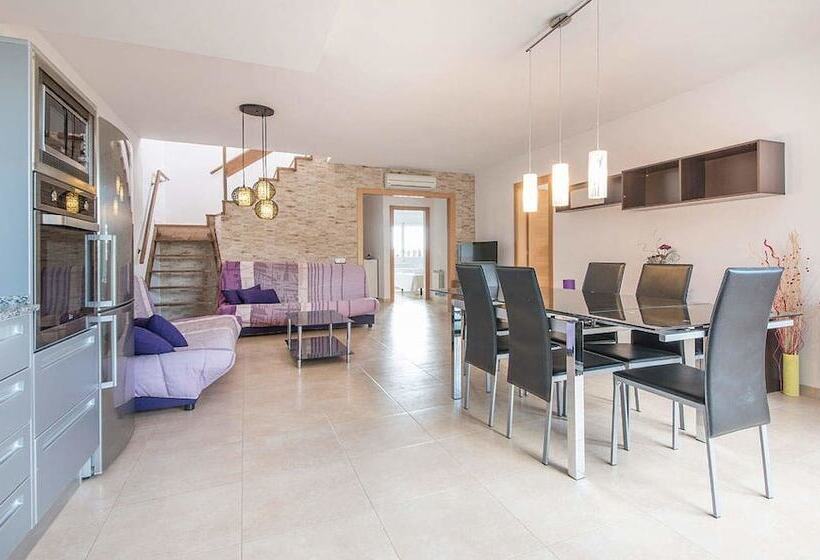 Mirador House