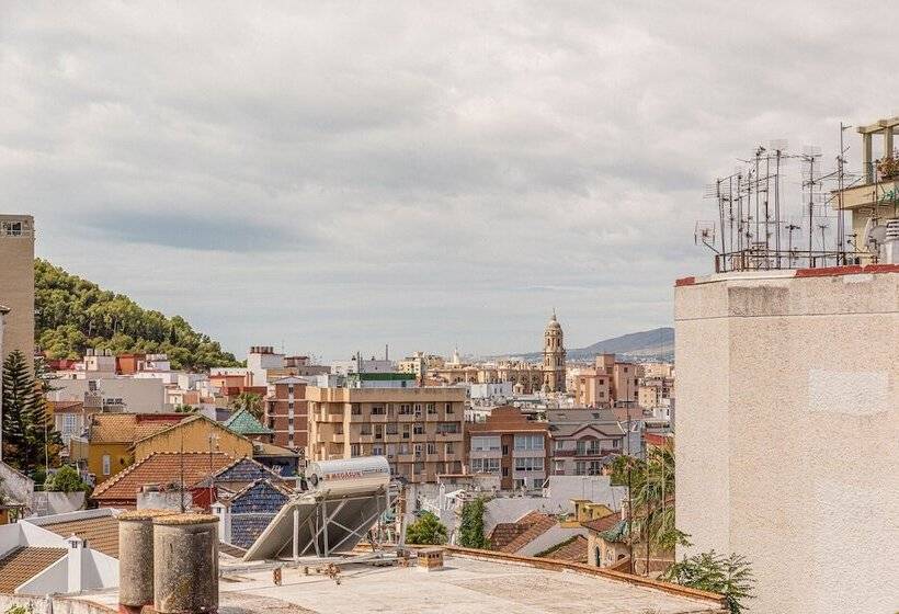 پانسیون Blue Castle Guesthouse