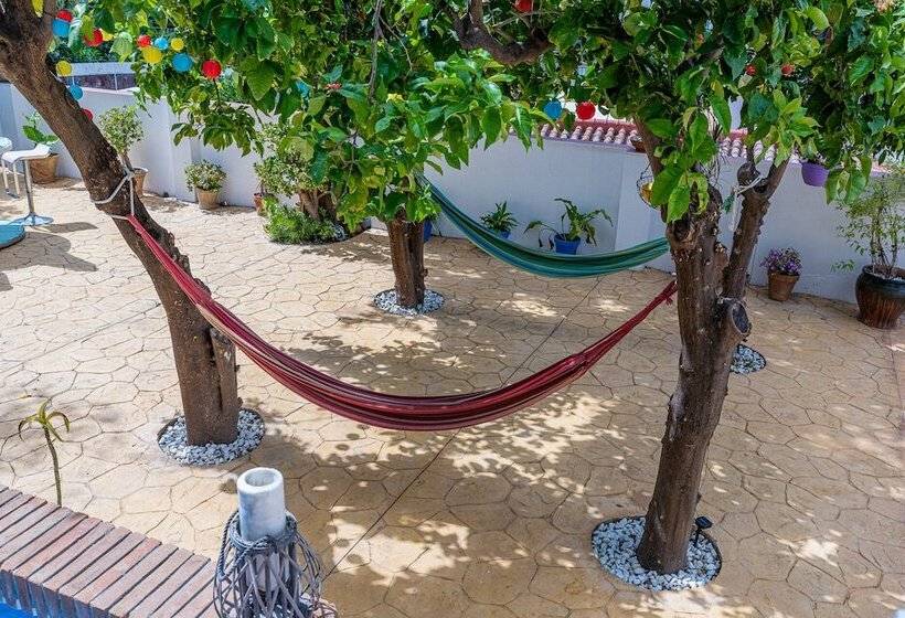 پانسیون Blue Castle Guesthouse