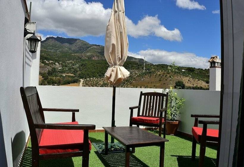 بنسيون Casa Azul