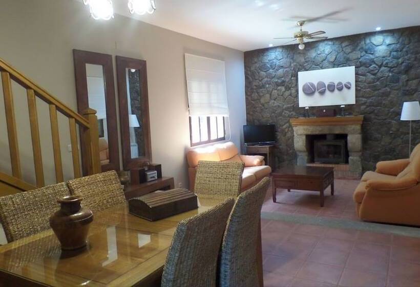 بنسيون Casa Rural El Regajo Del Tejar