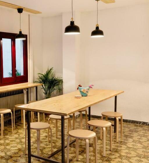 膳宿费 Duc Allotjament