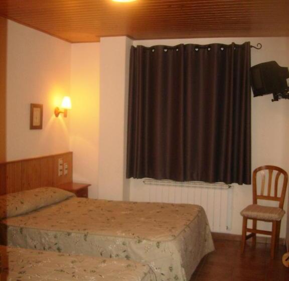 펜션 Hostal Pernalle