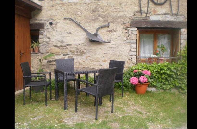 펜션 Hostal Pernalle