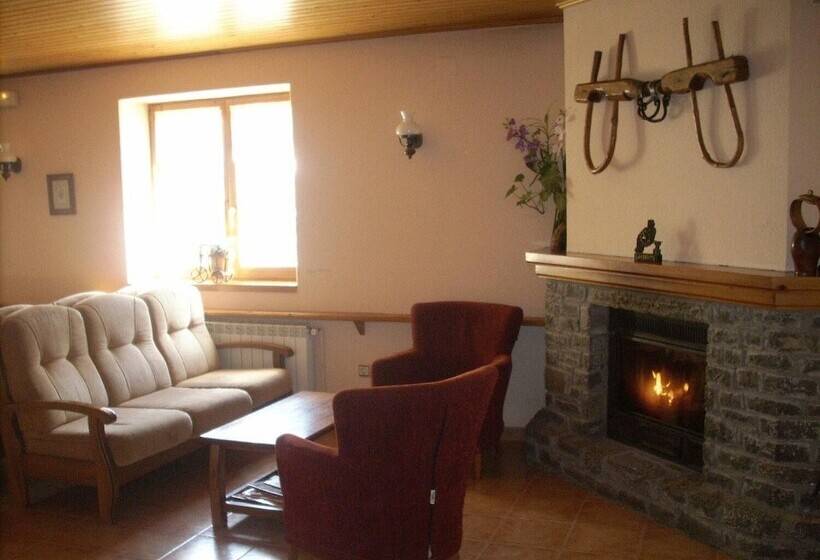 펜션 Hostal Pernalle