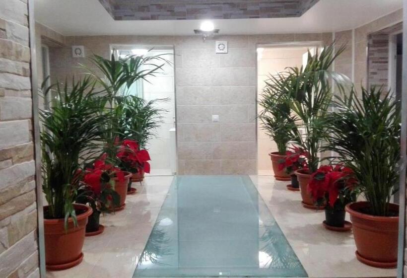 Пансион Hostel Poseidon   Hm