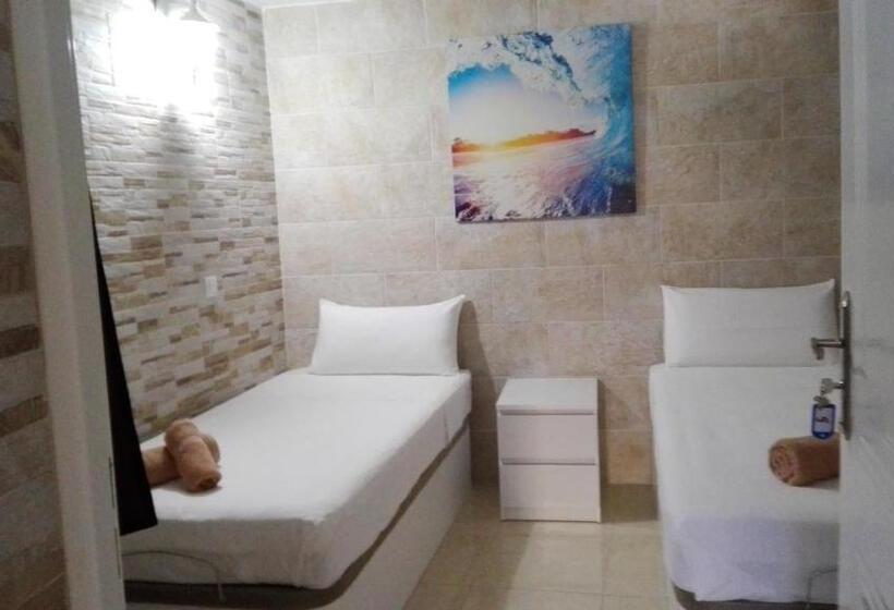 Пансион Hostel Poseidon   Hm