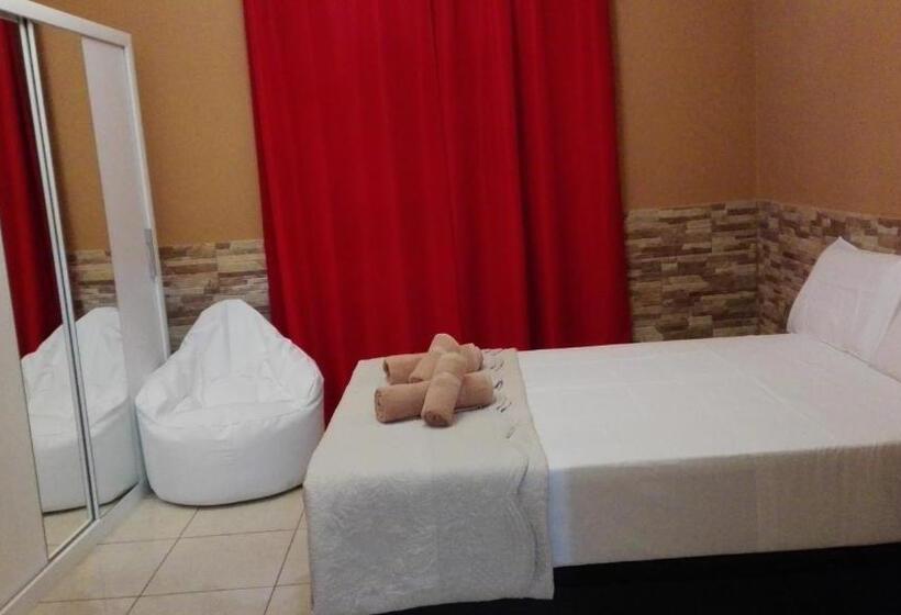 Пансион Hostel Poseidon   Hm