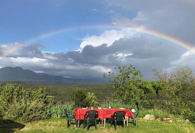 פנסיון Solano De Moran