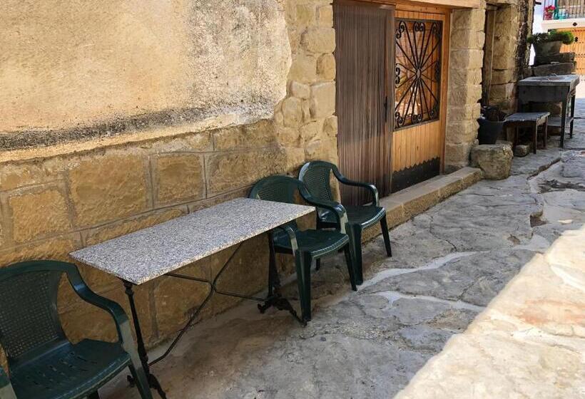 פנסיון Solano De Moran