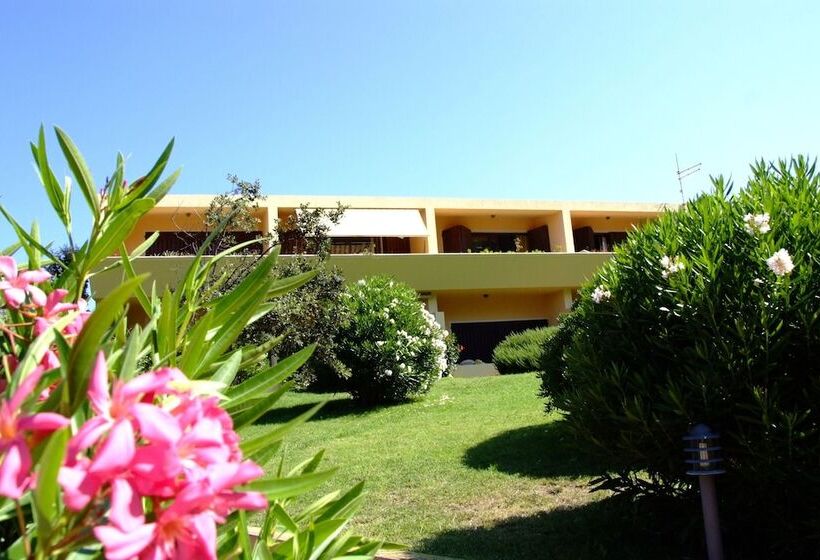 Felix Hotels – Residence Hotel Costa Serena