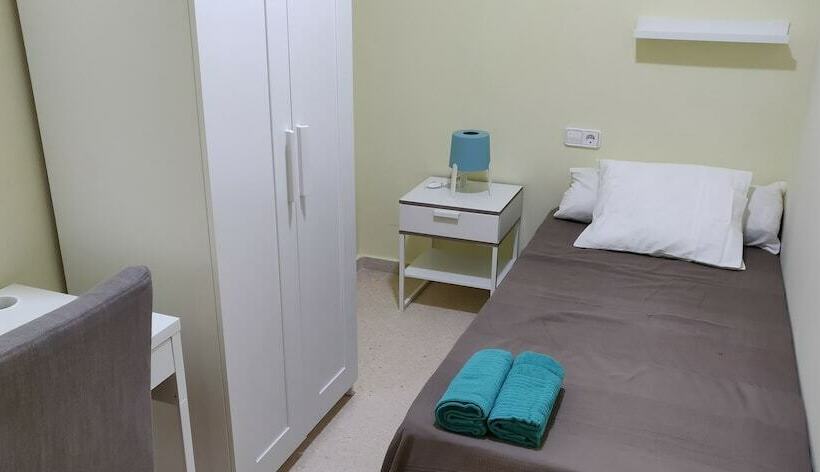 Residencia Las Claras Del Mar Menor  Hostel