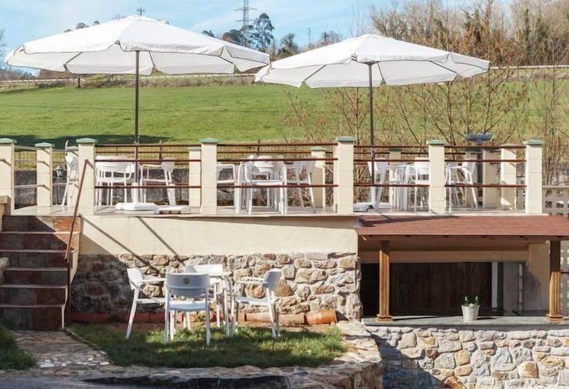 Villa Palatina Superior Hostel