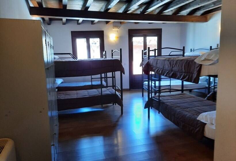 호스텔 La Casa De Mi Abuela