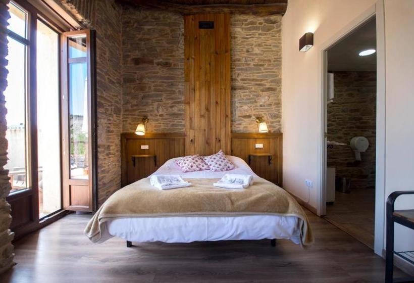 הוסטל La Casona De Sarria