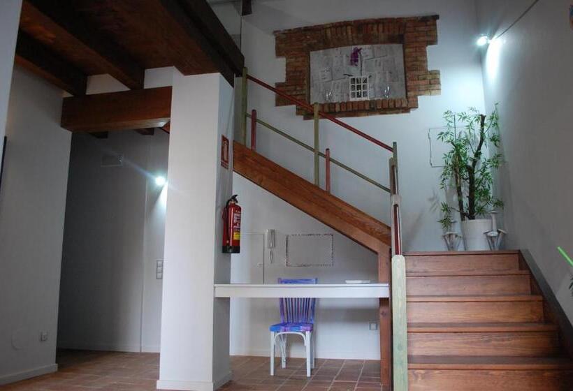 Apartamentos La Harinera