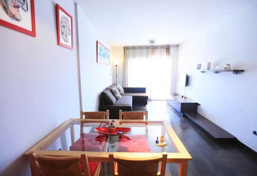 Apartamentos La Torre