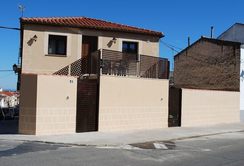 Apartamentos Rurales El Trillo