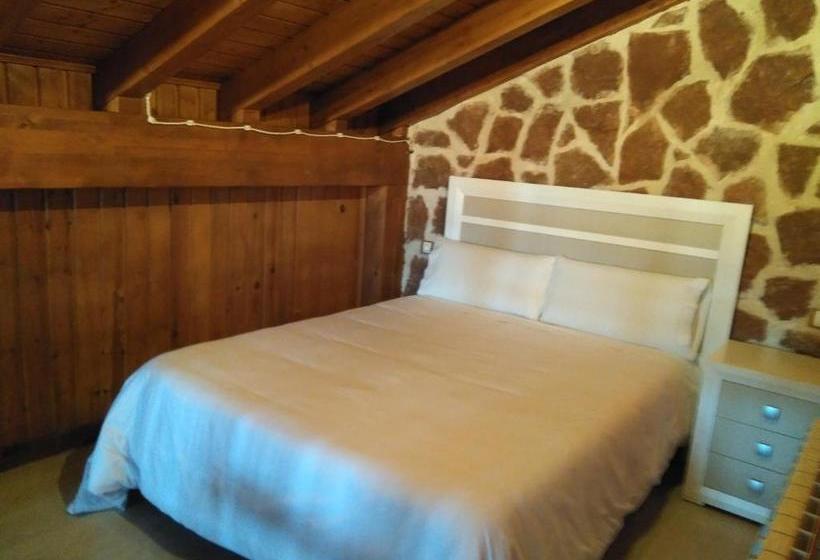 Apartamentos Turisticos Julia