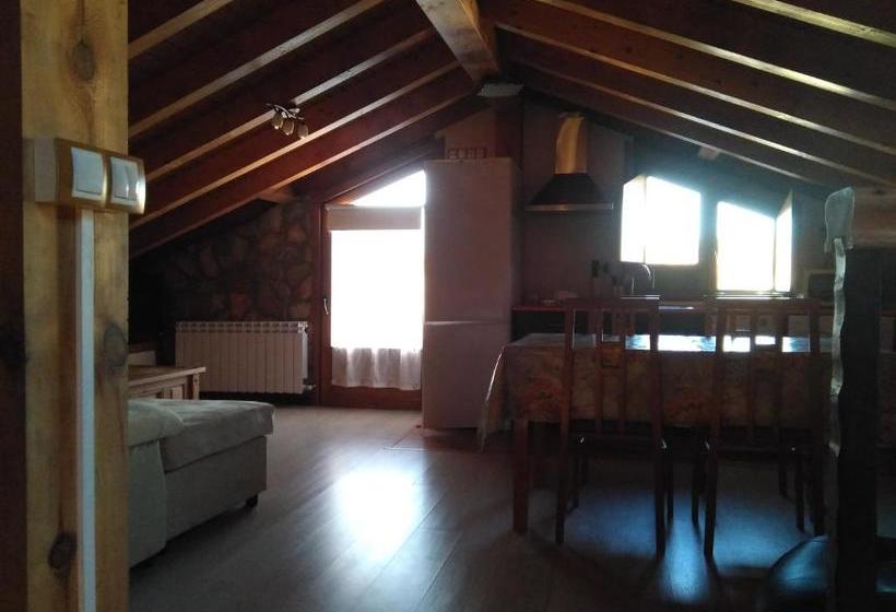 Apartamentos Turisticos Julia