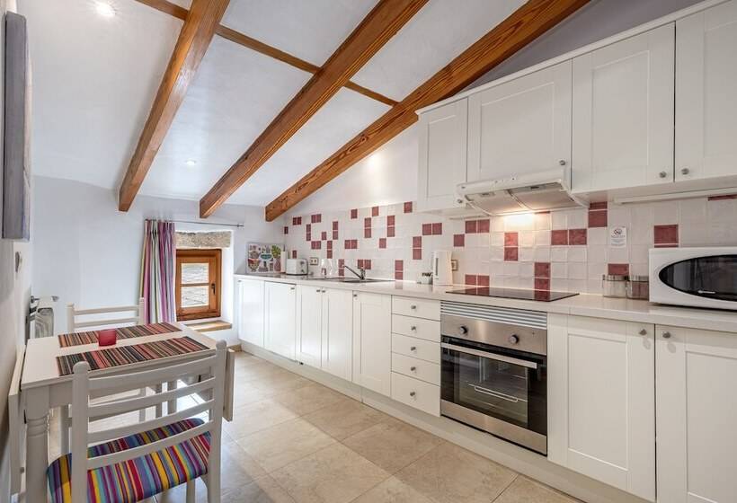 민박 Finca Son Jorbo   Adults Only