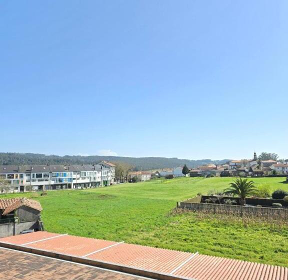 住宿加早餐  Pensión Pedrouzo