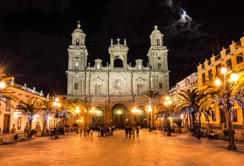 تختخواب و صبحانه Twenty Seven Degrees Las Palmas