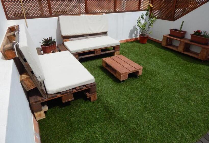 تختخواب و صبحانه Twenty Seven Degrees Las Palmas