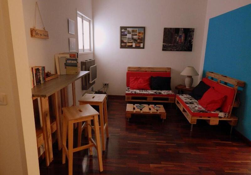 تختخواب و صبحانه Twenty Seven Degrees Las Palmas