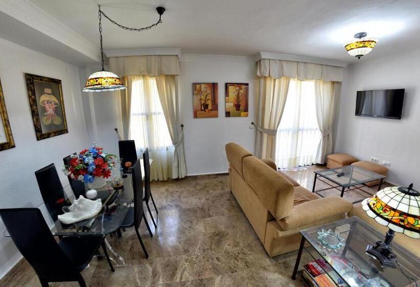 Wonderstays Chalet El Naranjo