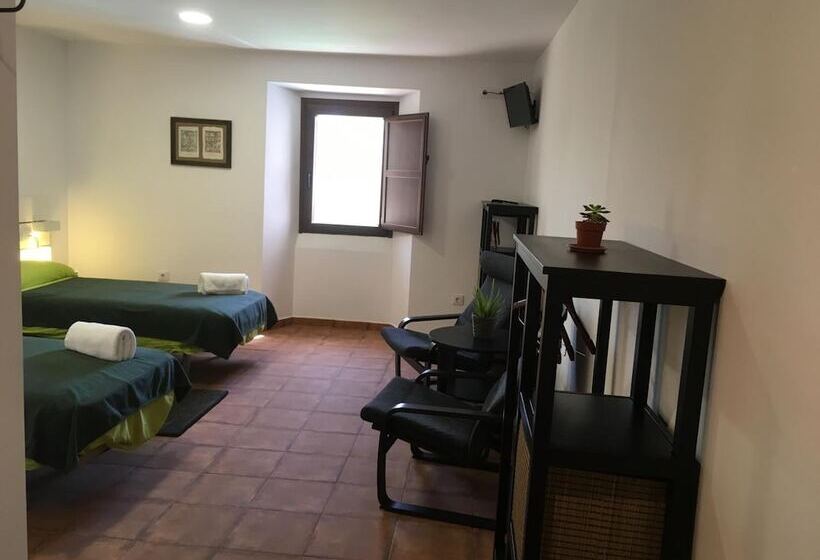 El Albergue De Sigüenza