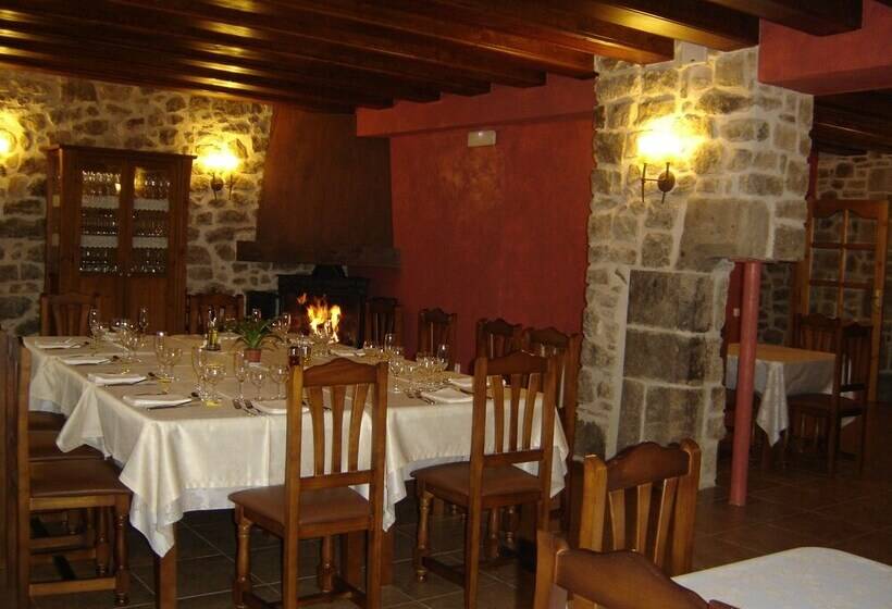 Hostal Casa Laure Y Mª Jose