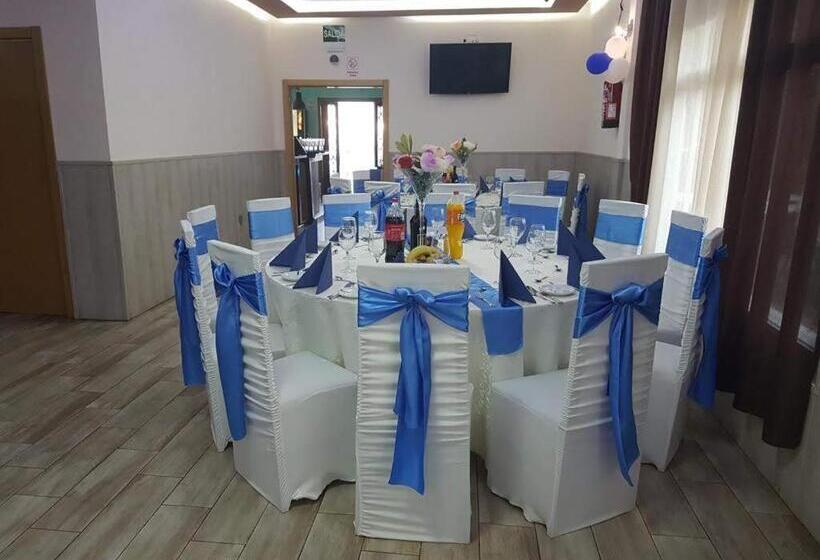 Hostal La Pared