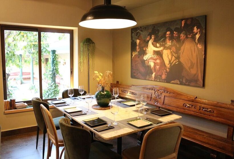 여관 Lantana Garden