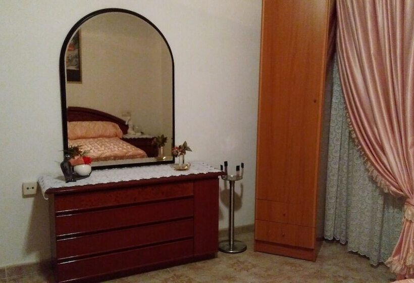 여관 Pensión  Mari Loli   Oficial