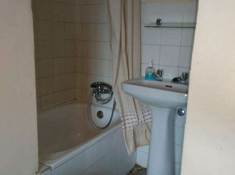 فندق فئة نجمة واحدة Pension Martinez