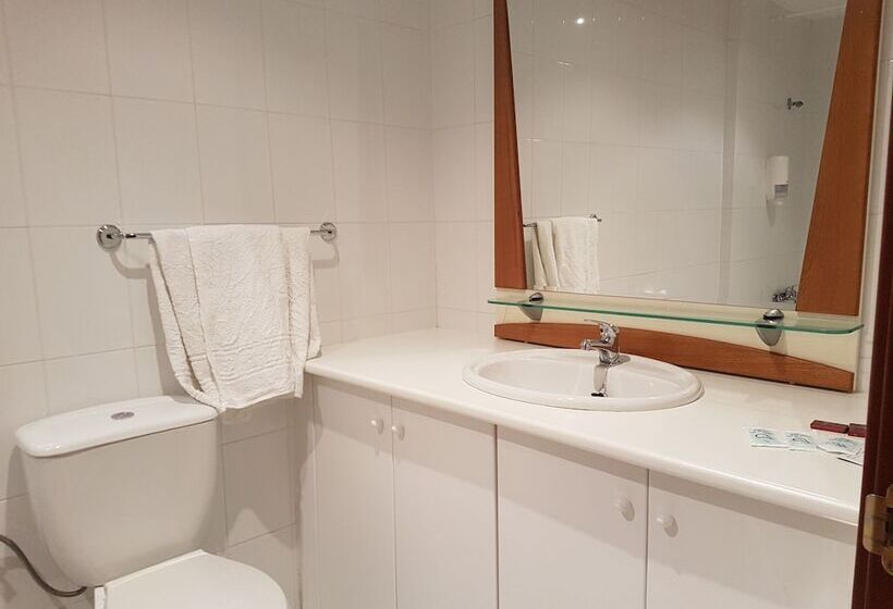 Hostal Restaurante La Charola