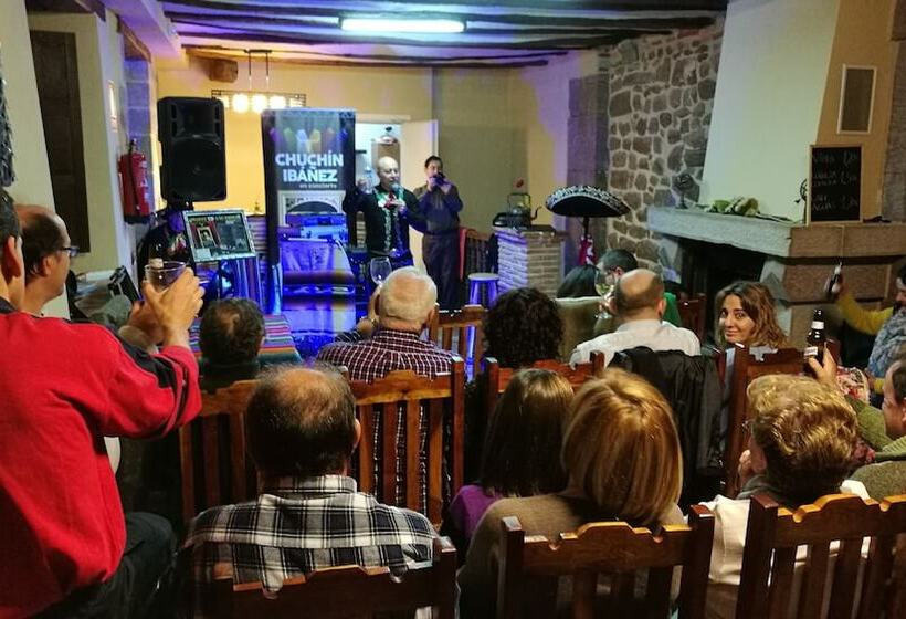Hostal Rural Ioar