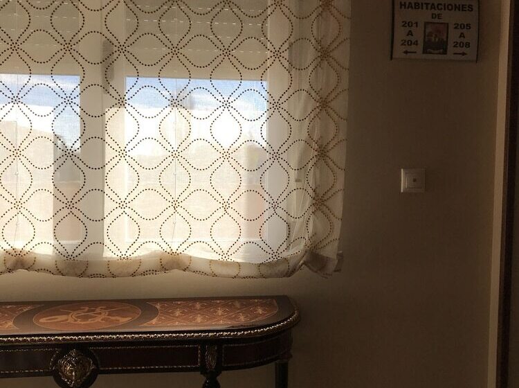 Hostal Rural Los Girasoles De Iniesta