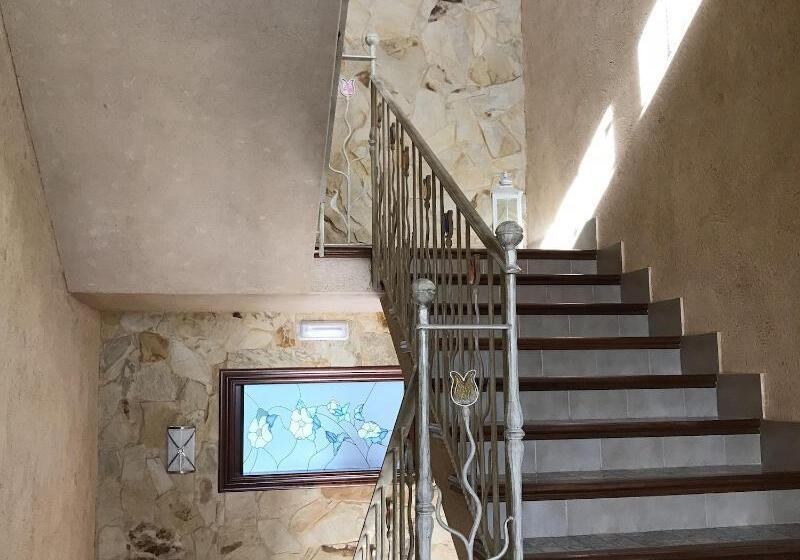 Hostal Rural Los Girasoles De Iniesta