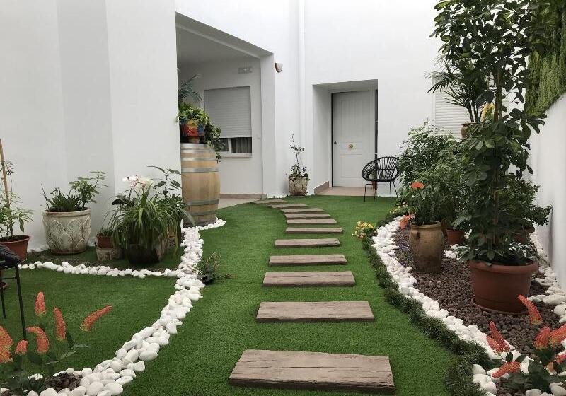 Hostal Rural Los Girasoles De Iniesta