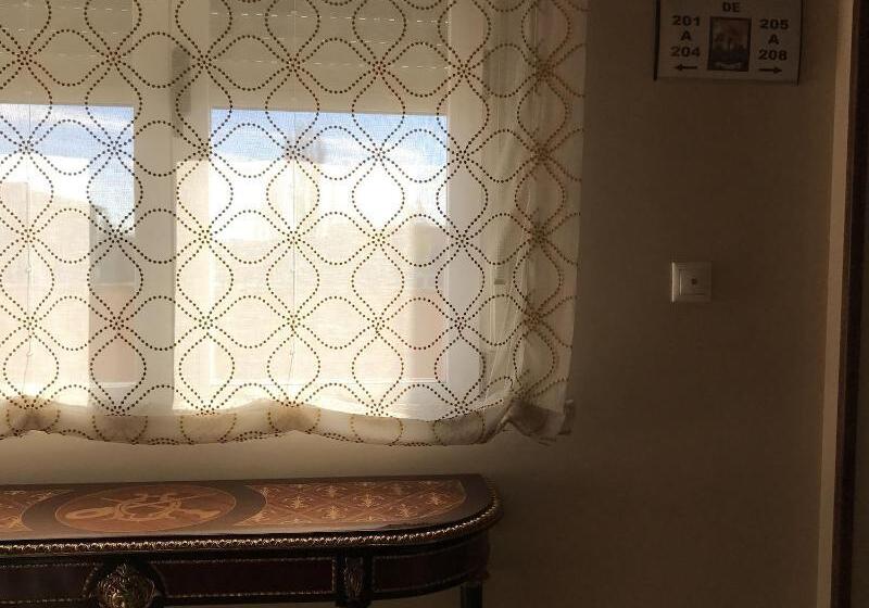 Hostal Rural Los Girasoles De Iniesta