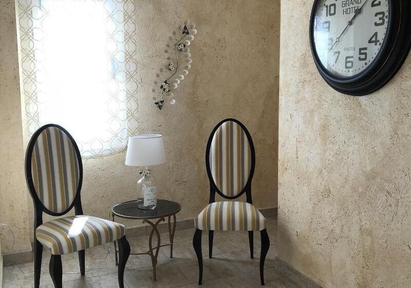 Hostal Rural Los Girasoles De Iniesta