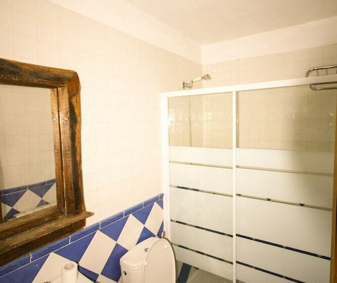 호텔 Cabañas Bungalow Albergue Camping Valle Do Seo